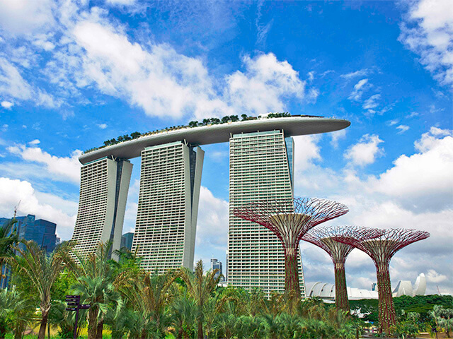 シンガポールを象徴する5つ星総合型リゾート マリーナベイ サンズ Parti Web